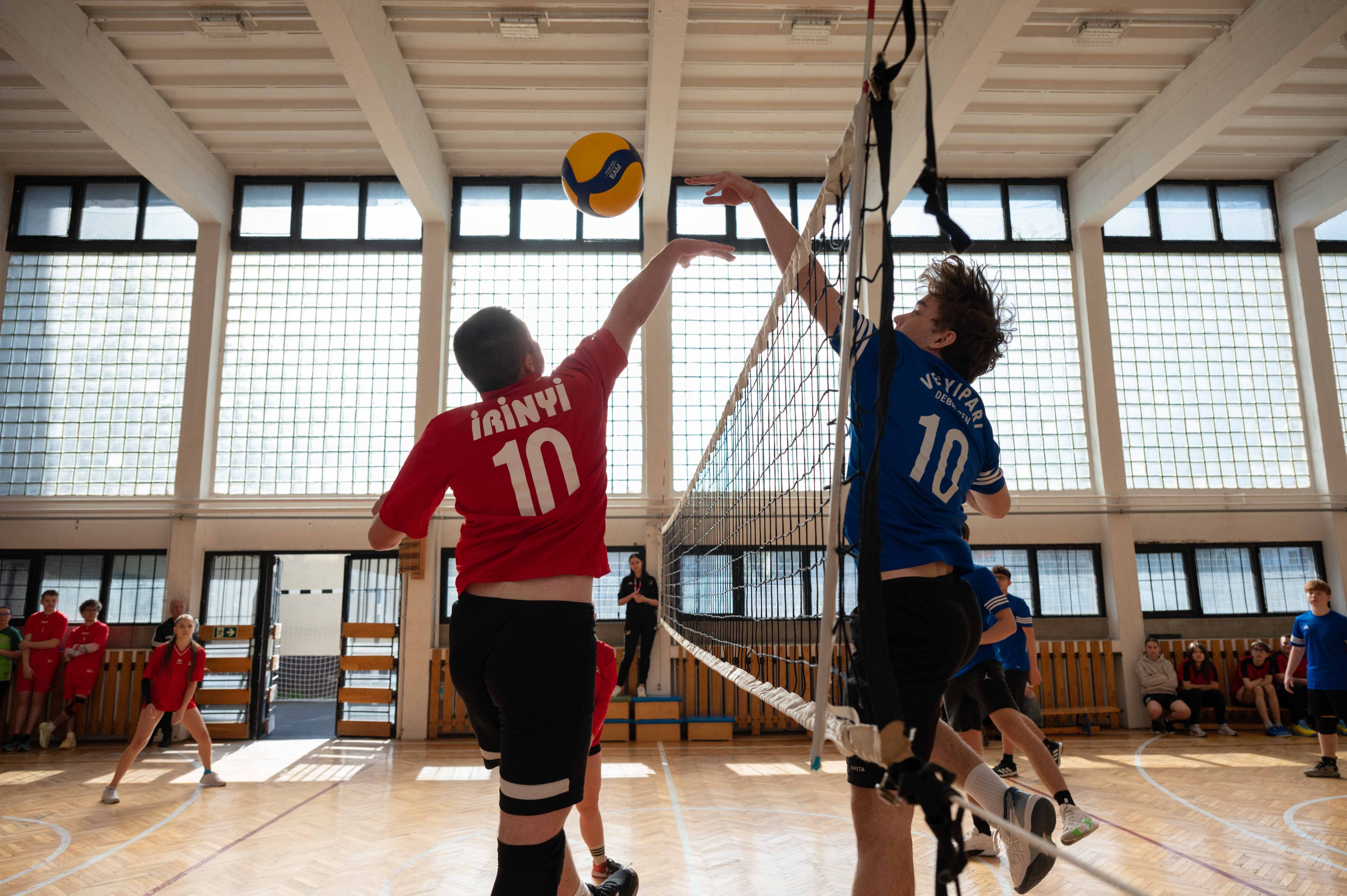 Mozdulj a Vegyiparival!