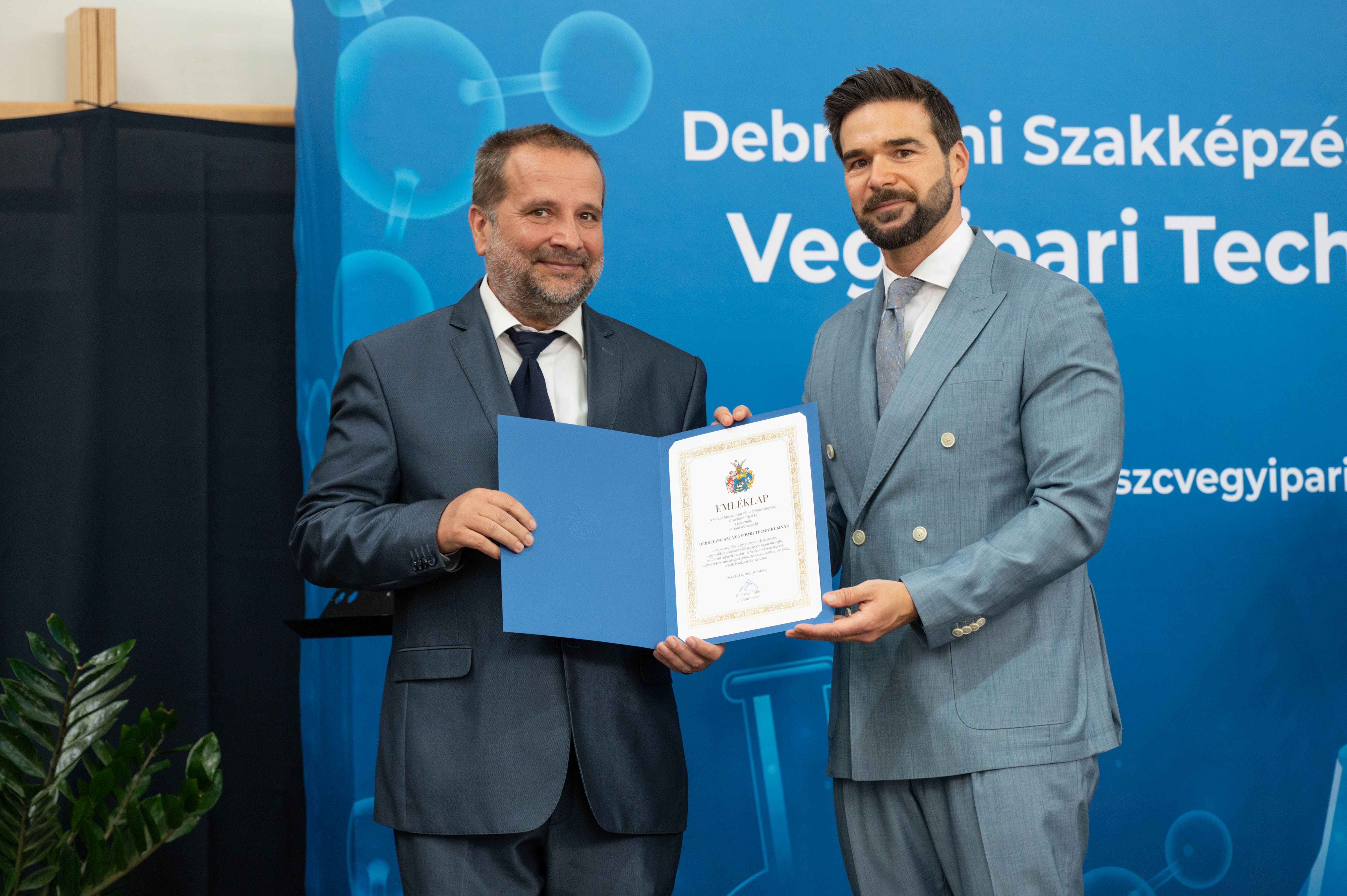 Vegyipari 75