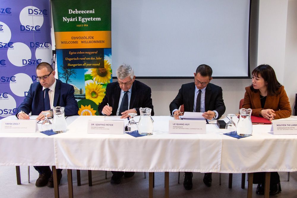 Công ty Hải Việt ký kết hợp tác với Trung tâm đào tạo nghề Debrecen, Hungary