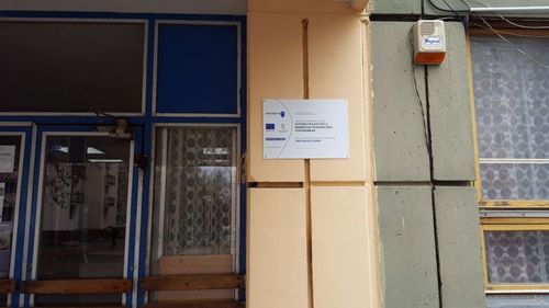 Projekt táblák - Debreceni SZC Beregszászi Pál Szakgimnáziuma és Szakközépiskolája