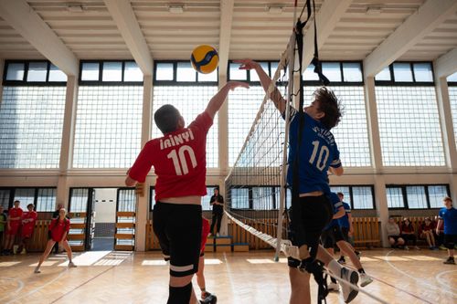 Mozdulj a Vegyiparival!