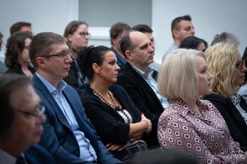 „A jó mester mellett, jó az inas is”