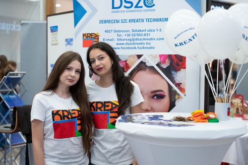 DSC_5600.jpg