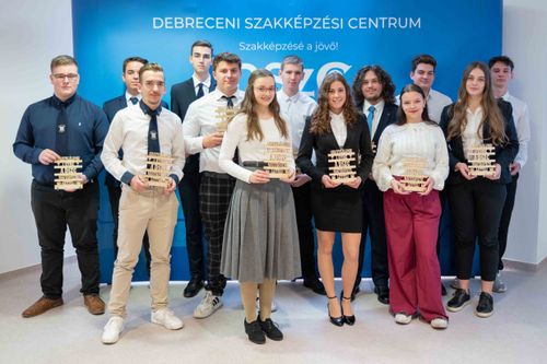 Bemutatkoztak a DSZC nagykövetei